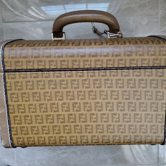 Authentic Vintage Fendi Train Case Overnight - Picture 3 of 8